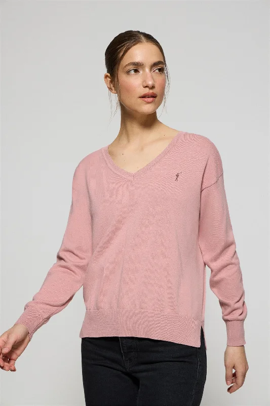 Jersey de punto color rosa con cuello de pico y logo bordado Rigby Go Glamorous Jersey Tee Jersey de punto color rosa con cuello de pico y logo bordado Rigby Go Glamorous Jersey Tee