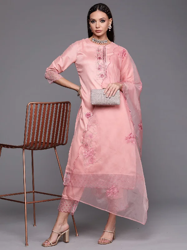 Women's Pink Floral Embroidered Straight Kurta Trouser With Dupatta Set - Indo Era Wide Leg Loose Fit Mid Waist Women's Pink Floral Embroidered Straight Kurta Trouser With Dupatta Set - Indo Era Wide Leg Loose Fit Mid Waist
