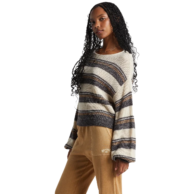 Women's Changing Tides Sweater Elegant Classic Vintage