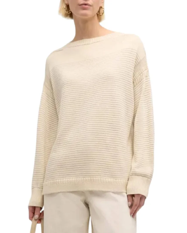 Chain-Embellished Knit Sweater In Pebble Ribbed Striped Patterned