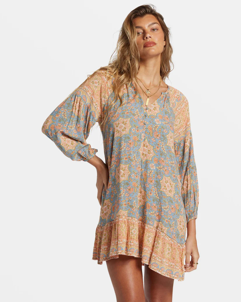 BILLABONG SHES A DREAMER DRESS Boat Neckline Classic