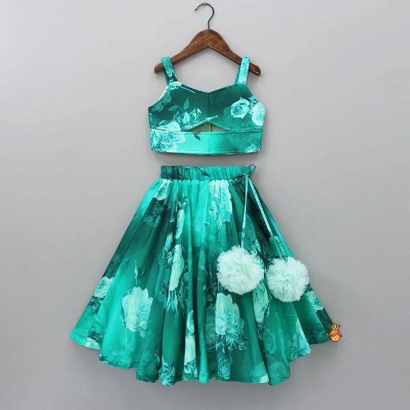 Pre Order: Vibrant Floral Printed Green Stylish Crop Top And Lehenga Collared Crew Neck Turtle Neck