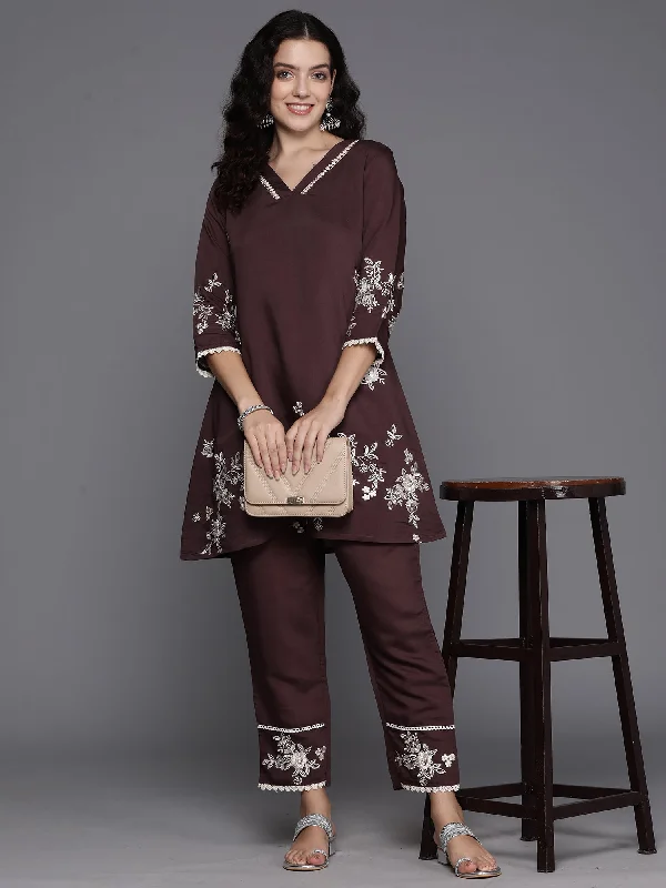 Women's Burgundy Embroidered A-Line Kurta Trousers Set - Indo Era Trousers Palazzo Wide Leg Women's Burgundy Embroidered A-Line Kurta Trousers Set - Indo Era Trousers Palazzo Wide Leg