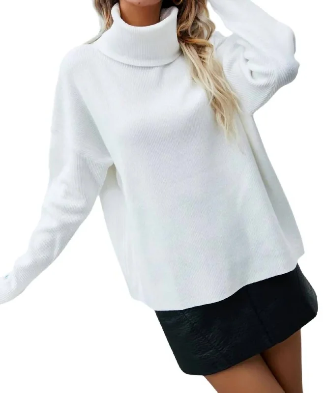 Hannah High-Neck Long Sleeve Sweater In White Fitted Slim Tailored