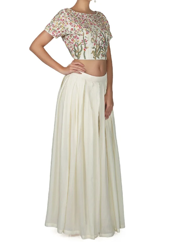 Off white skirt in georgette with crop top embroidered blouse Anti-Pilling Machine Wash Handmade