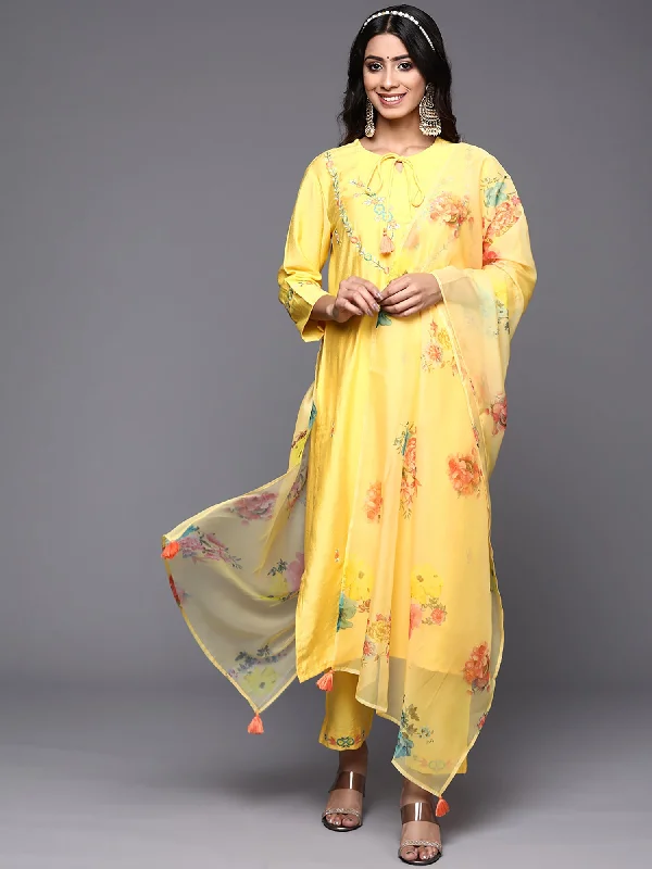 Women's Yellow Embroidered Straight Kurta Trousers With Dupatta Set - Indo Era Trousers Cargo pockets Women's Yellow Embroidered Straight Kurta Trousers With Dupatta Set - Indo Era Trousers Cargo pockets