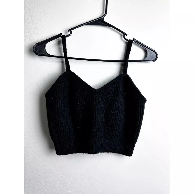 Active USA V Neck Cropped Sweater Tank Top Womens Black Medium Handmade Hand-knitted Hand-woven Active USA V Neck Cropped Sweater Tank Top Womens Black Medium Handmade Hand-knitted Hand-woven