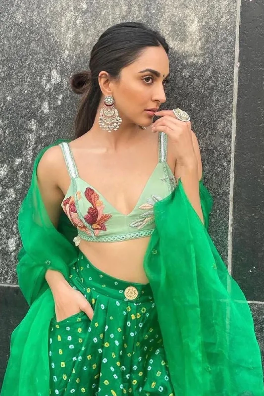 IT’S A SPARKLY MINT BRALETTE & TROUSERS Trousers Handmade Artisanal