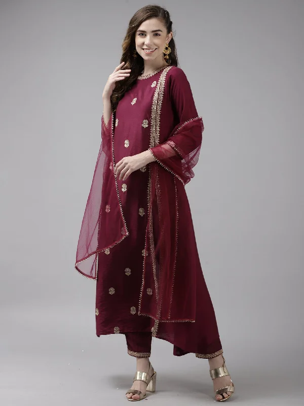 Women's Purple Embroidered Straight Kurta Trouser With Dupatta Set - Indo Era Trousers High Rise Slim Fit Women's Purple Embroidered Straight Kurta Trouser With Dupatta Set - Indo Era Trousers High Rise Slim Fit