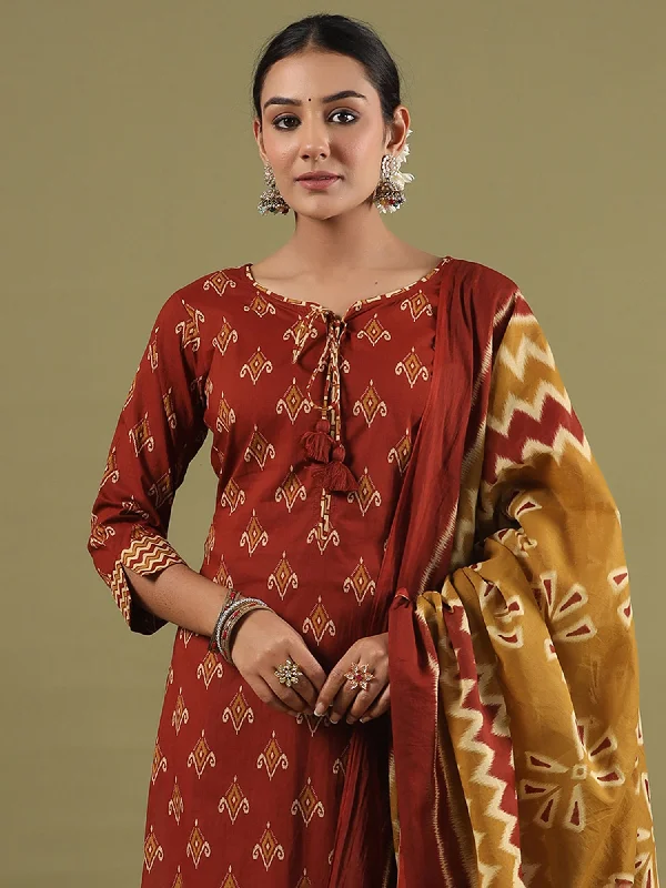 Women's Maroon Printed Straight Kurta Trousers With Dupatta Set - Indo Era Trousers Running Lightweight Women's Maroon Printed Straight Kurta Trousers With Dupatta Set - Indo Era Trousers Running Lightweight